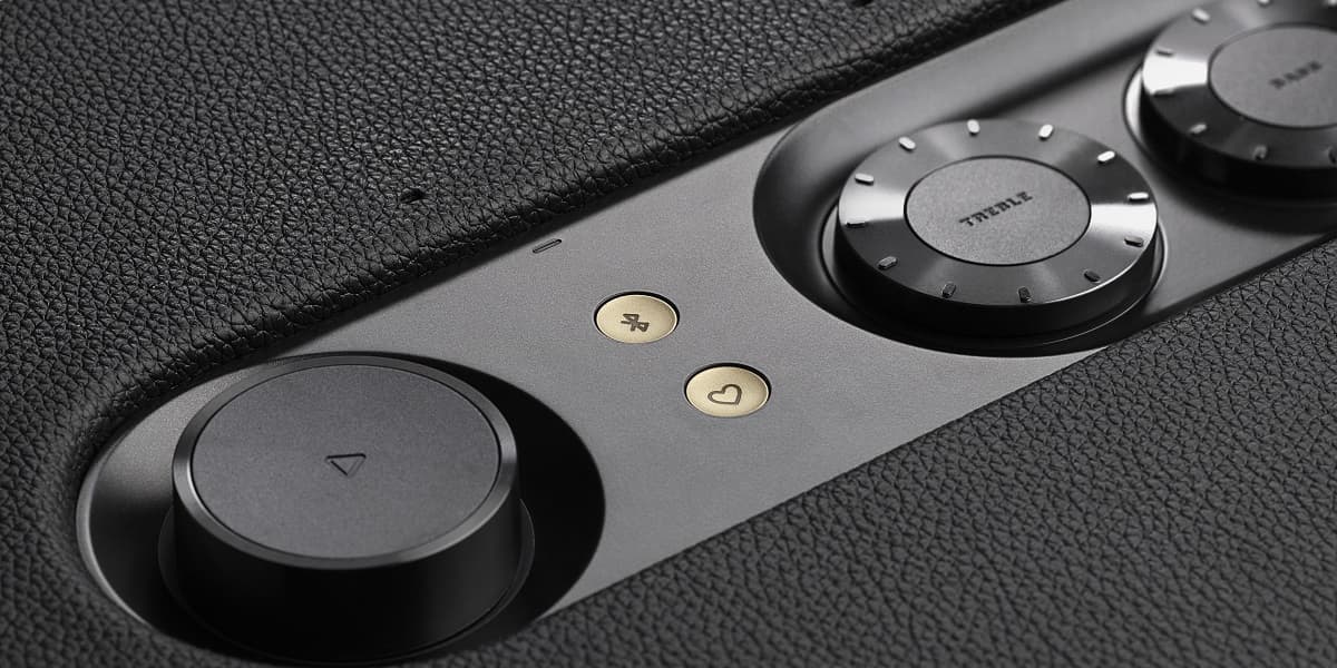 Zu den JBL Authentics Lautsprechern